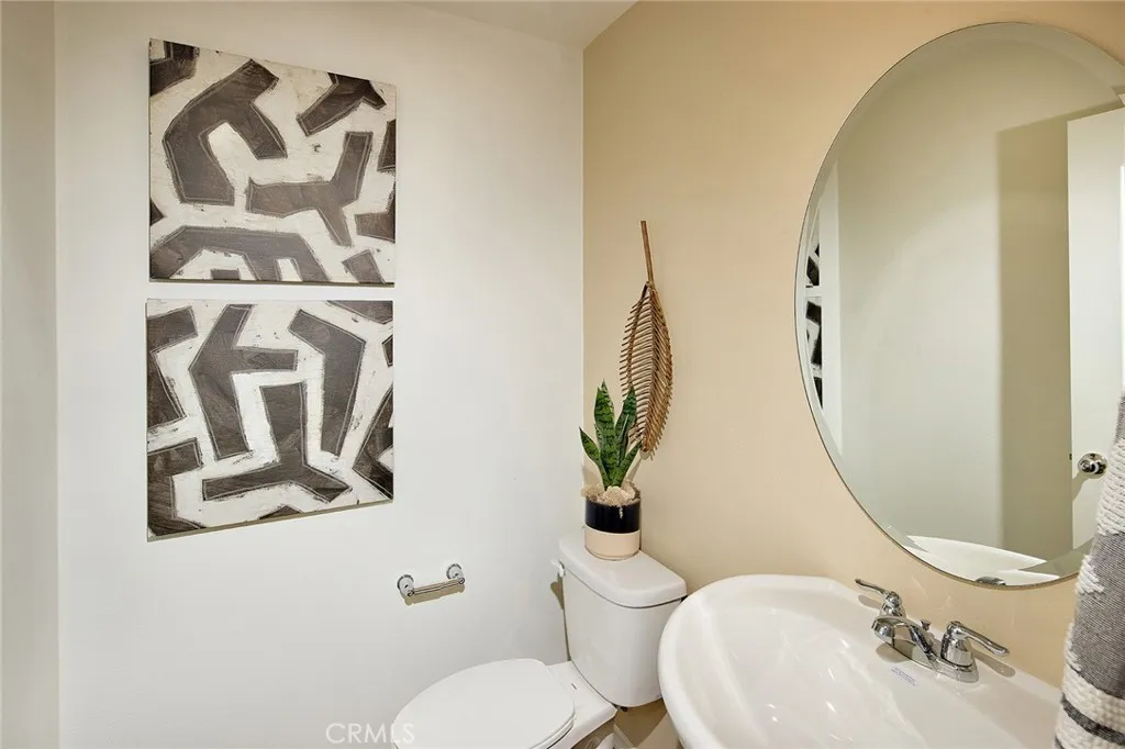 8265 Perada Street, Jurupa Valley, California 92509 home-pic-6